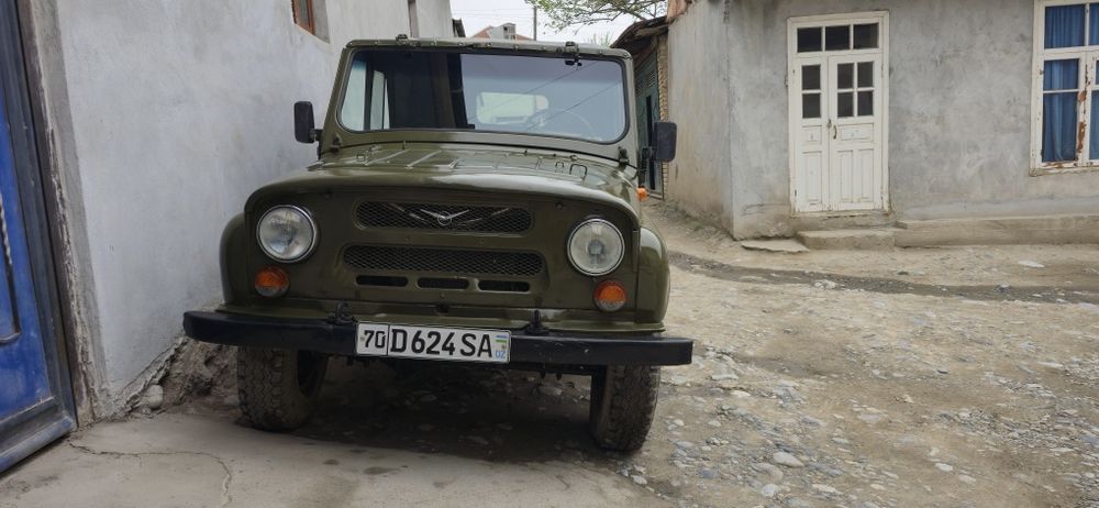 Uaz 469 sotiladi holati yaxshi