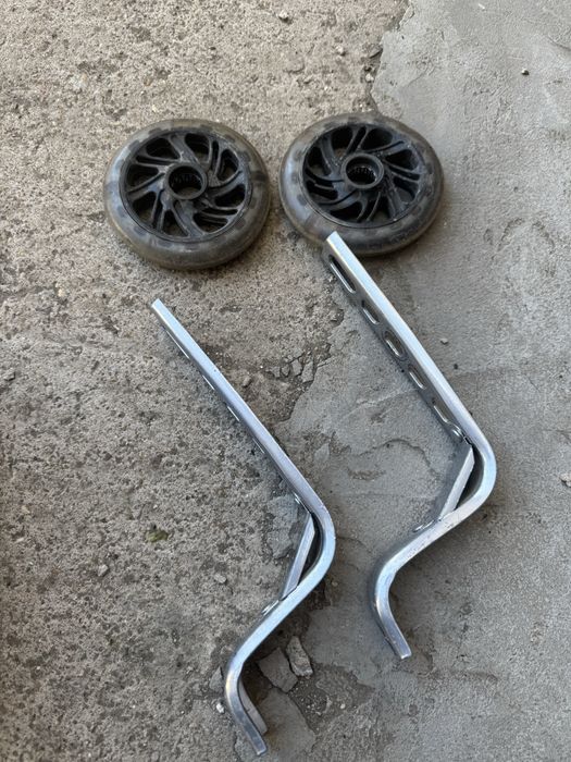 Подножки на детский велосипед