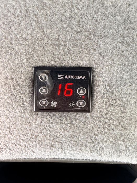 Microbuz VW Volkswagen Crafter 19 locuri, AC
