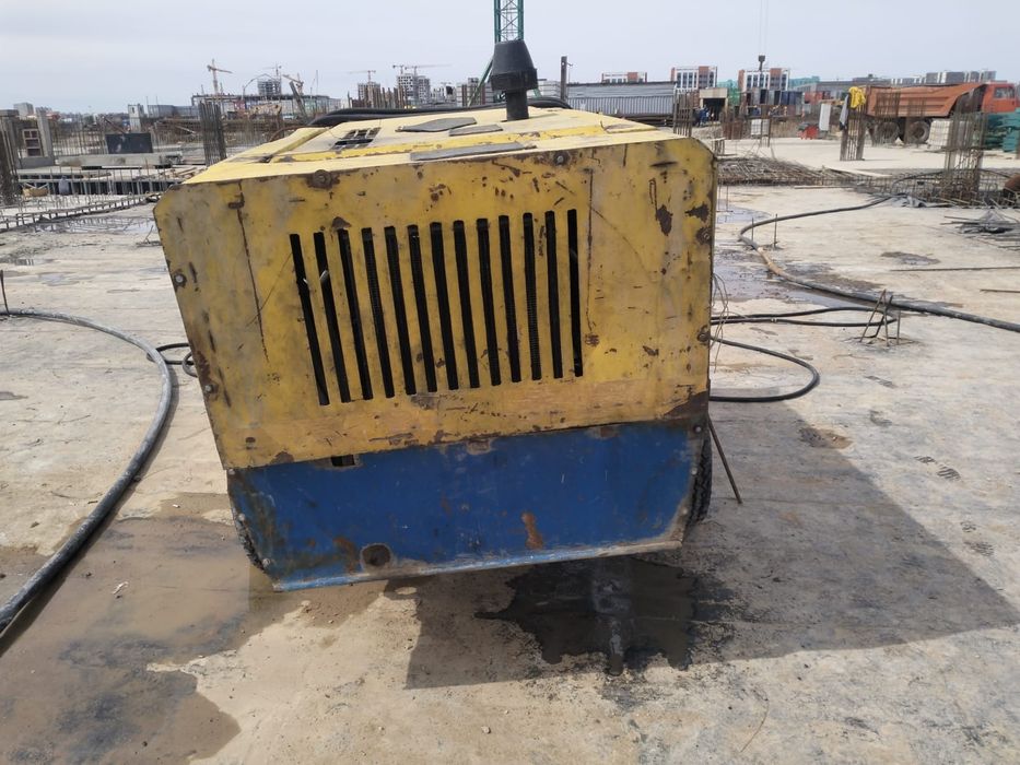 Продам компрессор