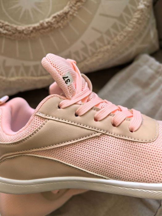 Красиви и удобни боси обувки размер 37