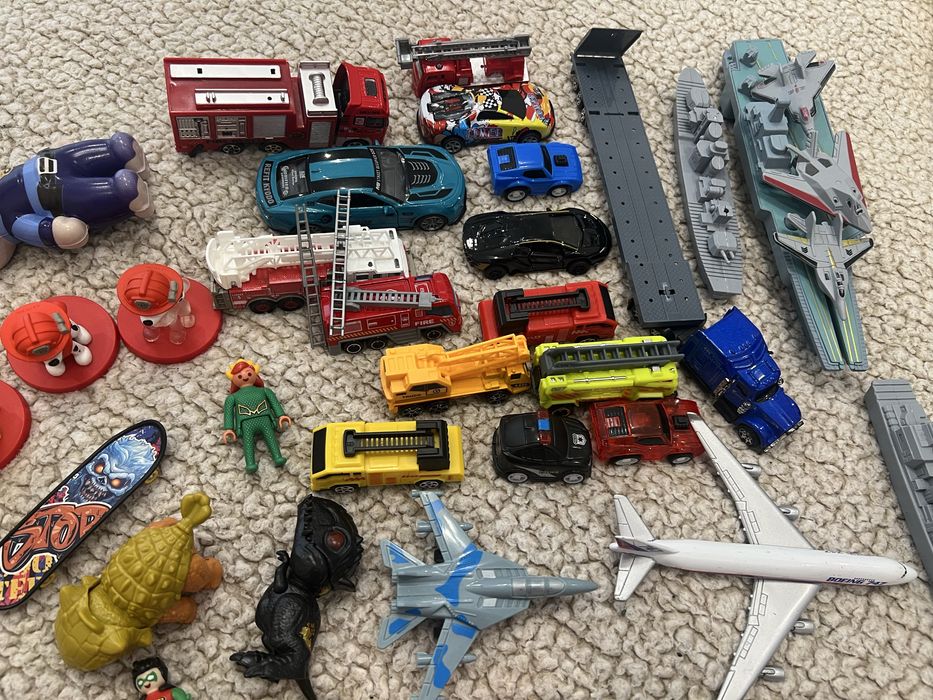 Игрушки для мальчика