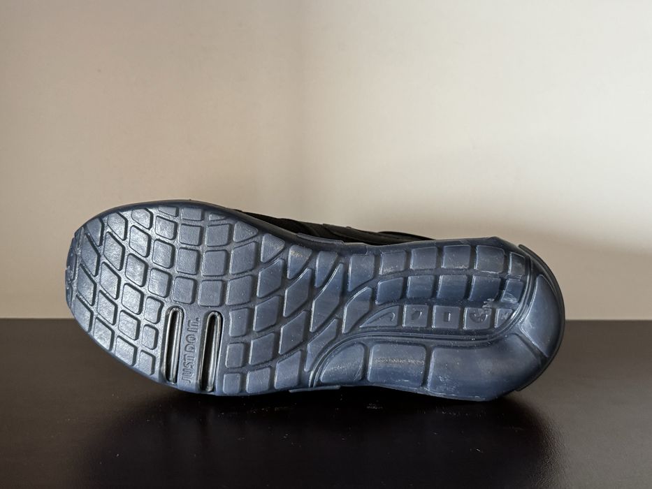 NIKE Air Max Motif Gs 38номер 24см Стелка Нови без Кутия