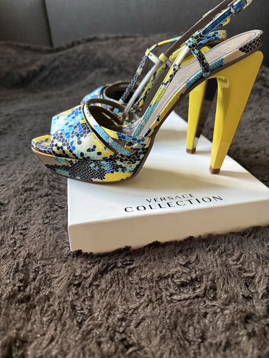 Елегантни Обувки Versace