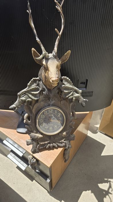 Продам старинный часы 5000т