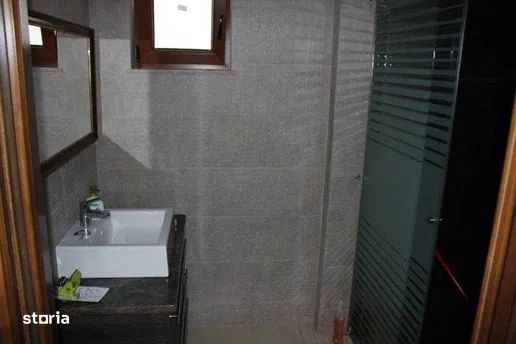 Apartament 3 camere TG. CUCU independentei -650 euro