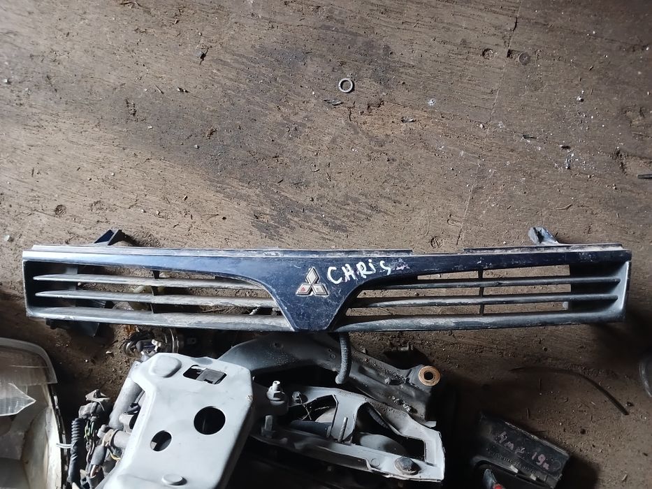 Решётка Митсубиси Лансер 1995г