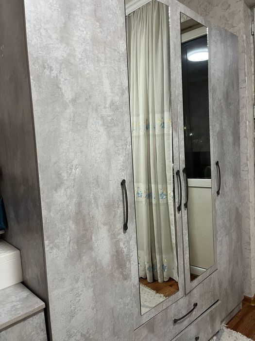 Спальный гарнитур