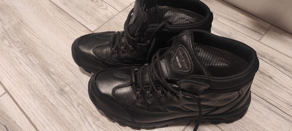 Ghete barbatesti, piele, impermeabile, nr.  43