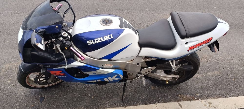 Vând Suzuki Gsxr Srad 600