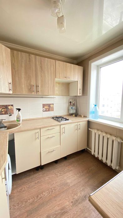 Продам 3комн квартиру на Уюте