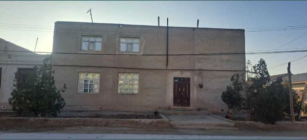 Зудлик билан ховли жой сотилади