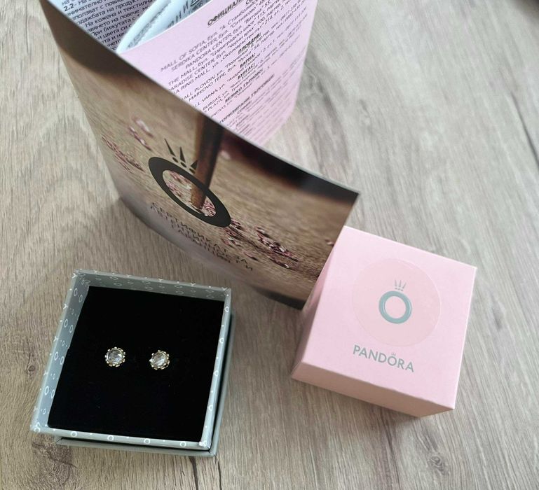 Pandora Обеци rose gold