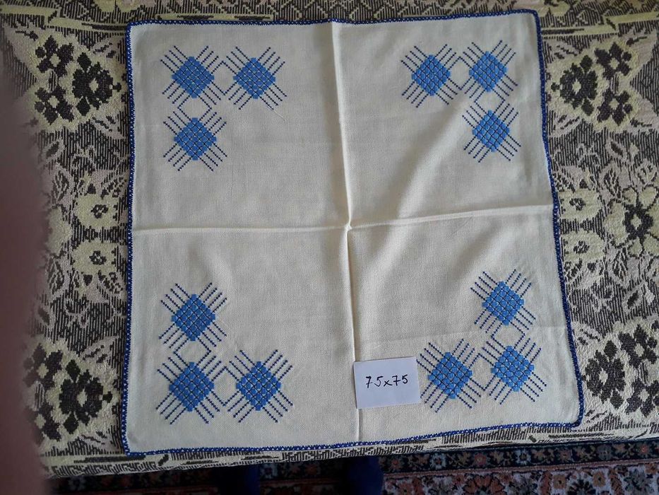 Продавам нови покривки,ръчно изработени