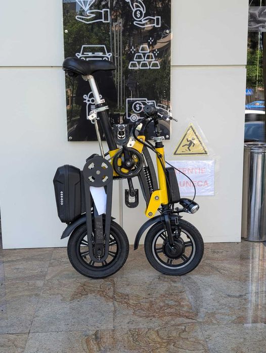 Amanet F28: Bicicleta pliabila electrica (N)