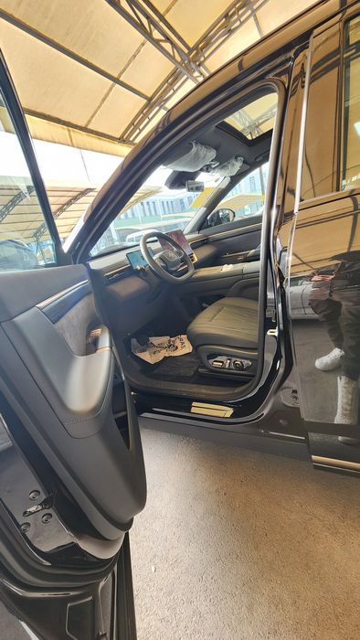 DongFeng 008 Ultra 5 o'rindiqli