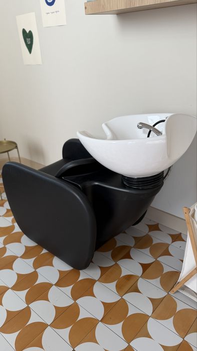 Кресло для мытья головы 450 000 тг