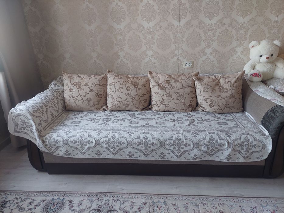 Продам Диван и кресло