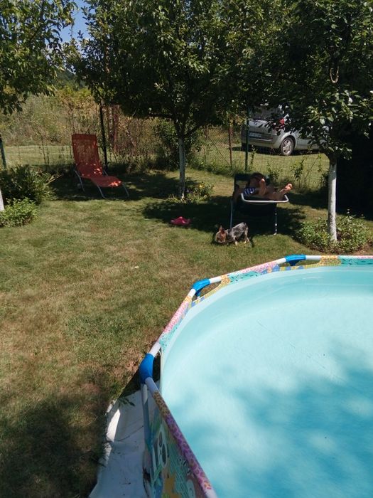 Продавам детски басейн 274/66 см.