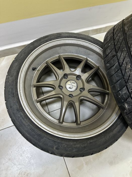 Диски R18 разноширокие