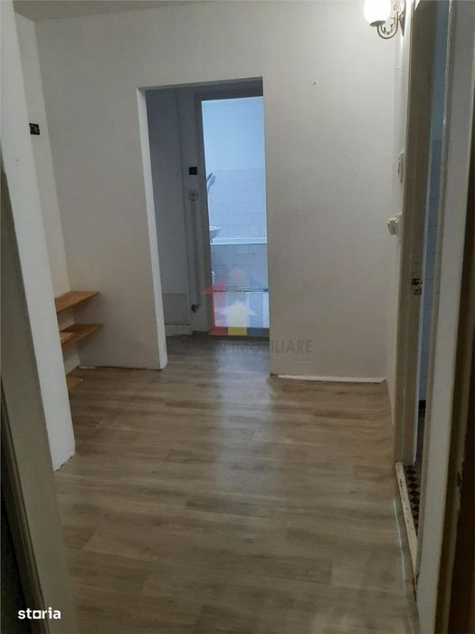 2 camere confort 1 decomandat Radu Negru, etaj 2, cu imbunatatiri