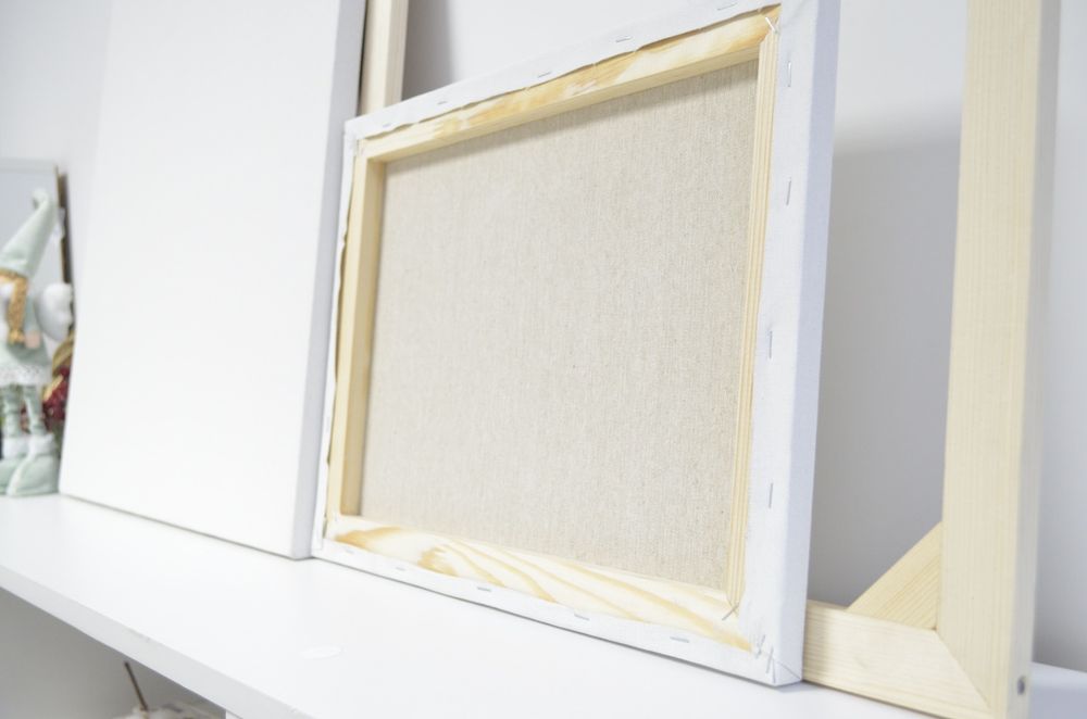 Холсты на подрамниках  разных размеров