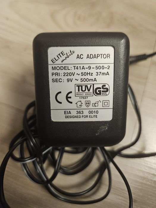 Адаптер 9V 500mA ELITE T41A-9-500-2 захранване