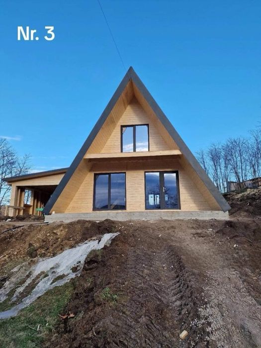 Realizam case si cabane de locuit