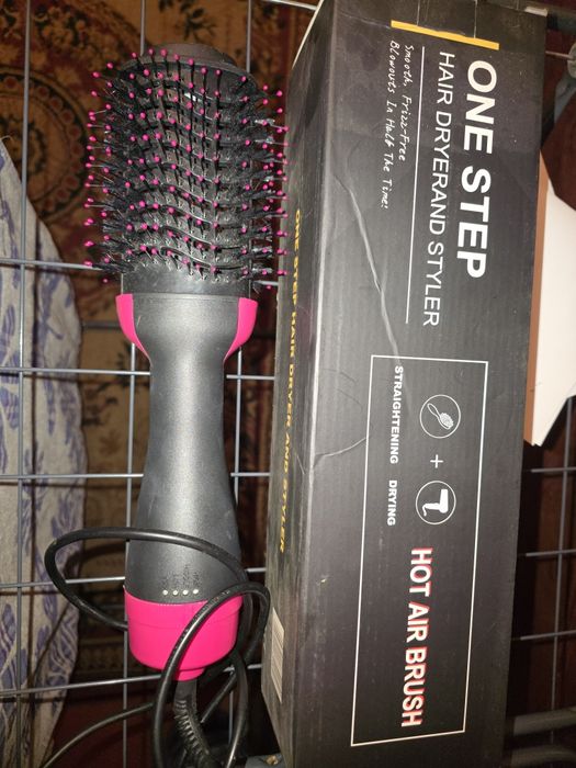 Фен расчёска брашинг