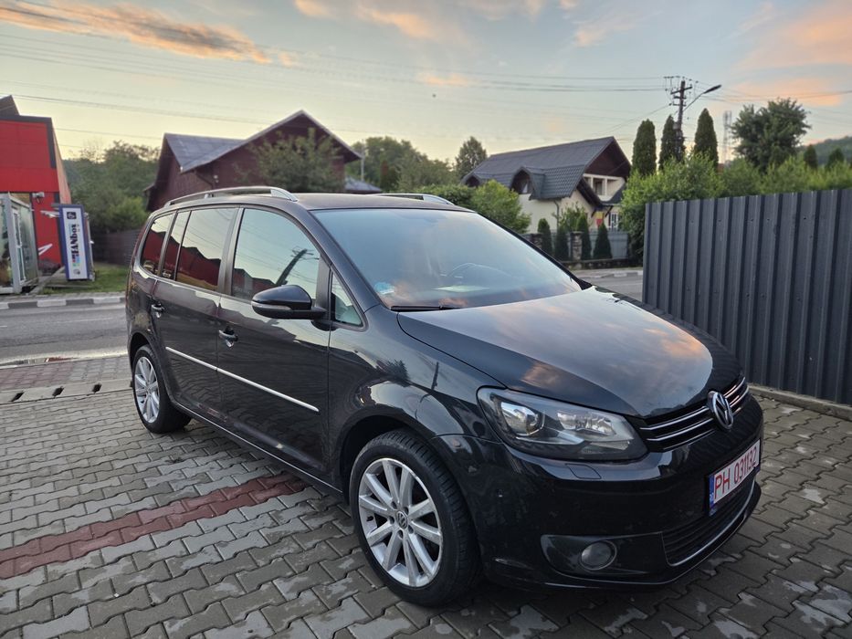 VOLKSWAGEN Touran 2012 — imagine 2