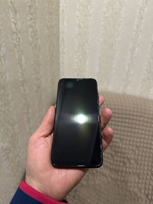 Redmi note 7. Xotirasi 64 gb