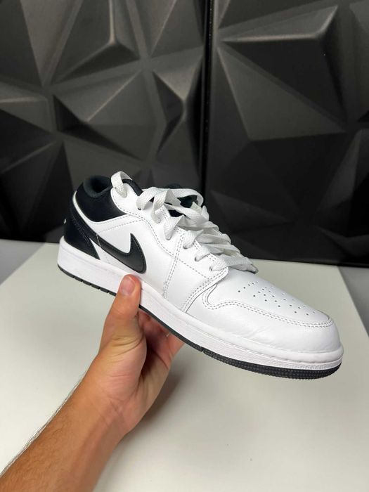 Jordan 1 Low White Black Bucuresti Sectorul 2 • OLX.ro