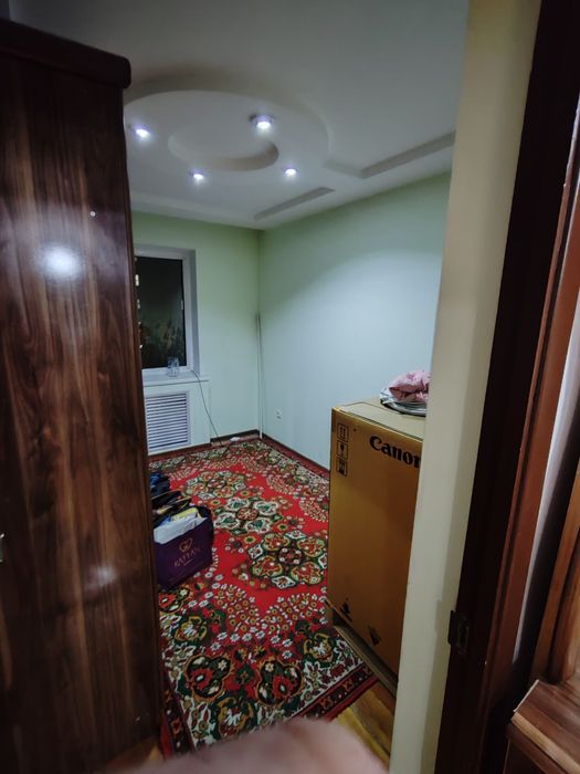 Срочно! Квартира Чиланзар -метро Хамза  3/4/5 общ пл 70м ,балкон 2*6