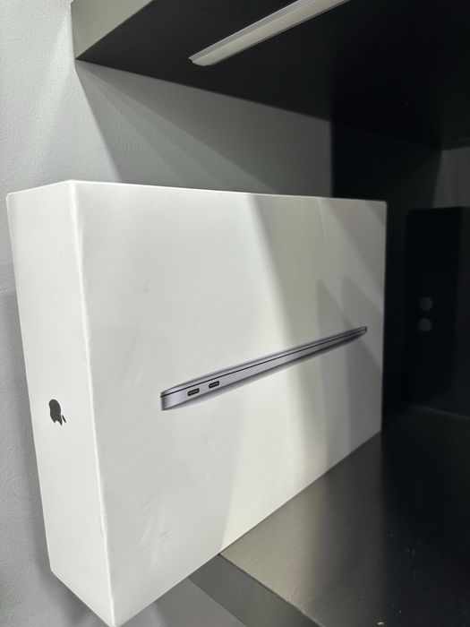 Yangi macbook air m1