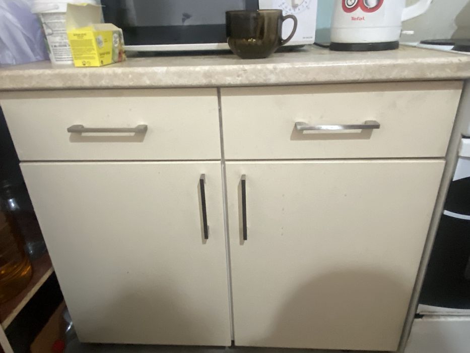 диван и другие мебели