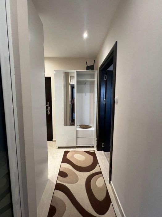 Двустаен апартамент в ж.к. Дружба 2.