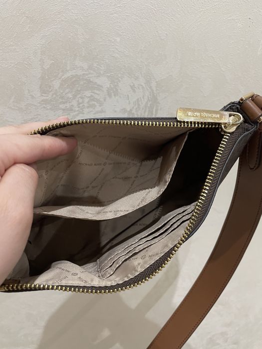 Сумка от Michael Kors