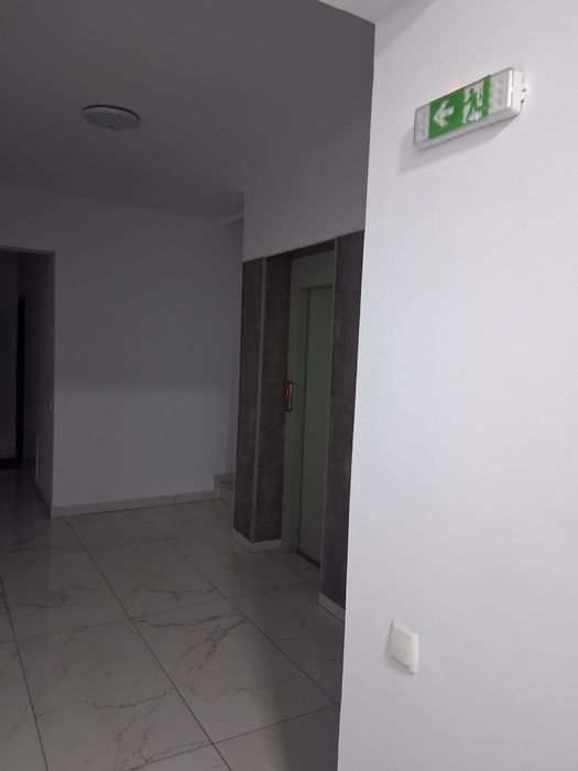 Inchiriez apartament cu doua camere  in  blloc nou
