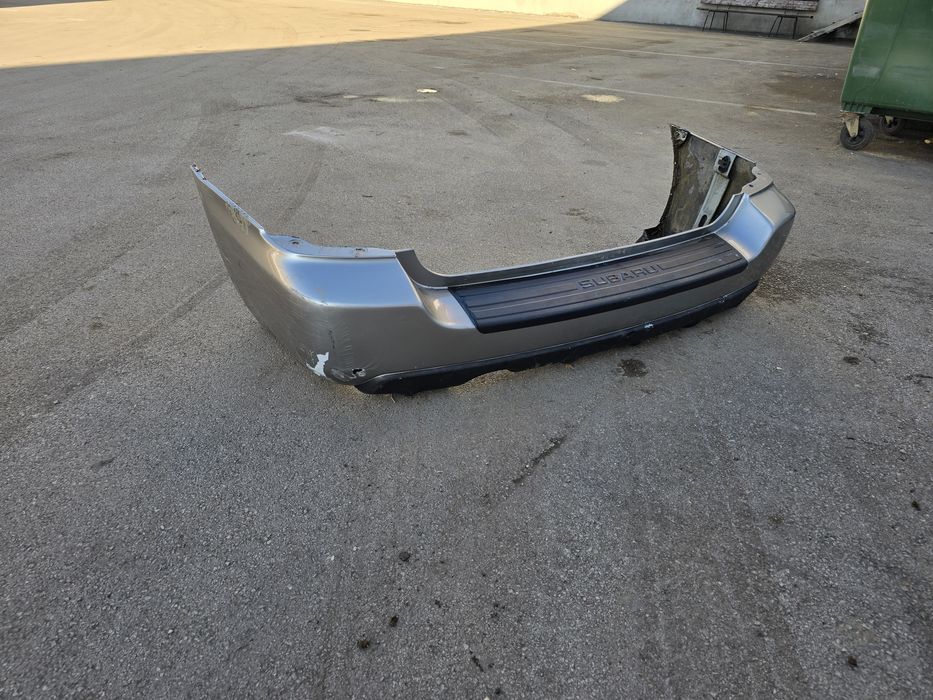 Задна броня за Субару Форестър 2005