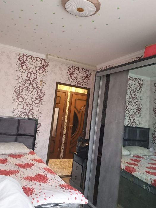 Заканалда 3 хонали квартира сотилади