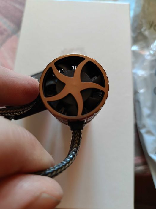 Продавам нови лед лампи D2S.