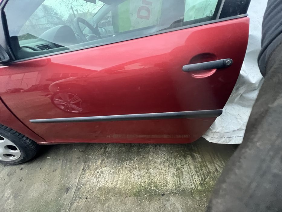 Far Stanga Piese VW Golf 5 2004-2008