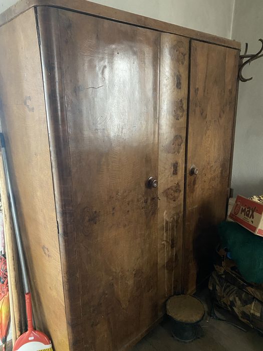 Антикварни дървени предмети