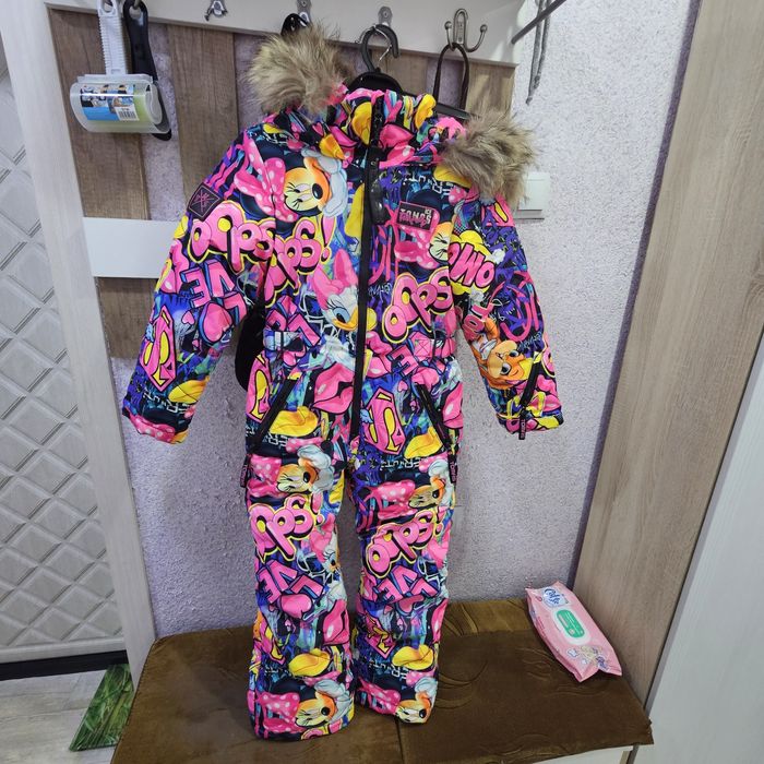 Продам комбинезон зимний