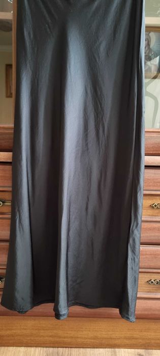 Fusta superba satinata