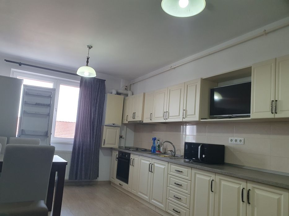 Apartament de închiriat