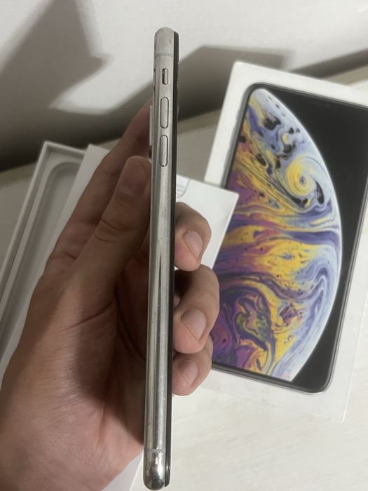 Срочно продам Iphone XS Max 64 gb