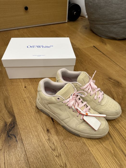 Обувки off-white