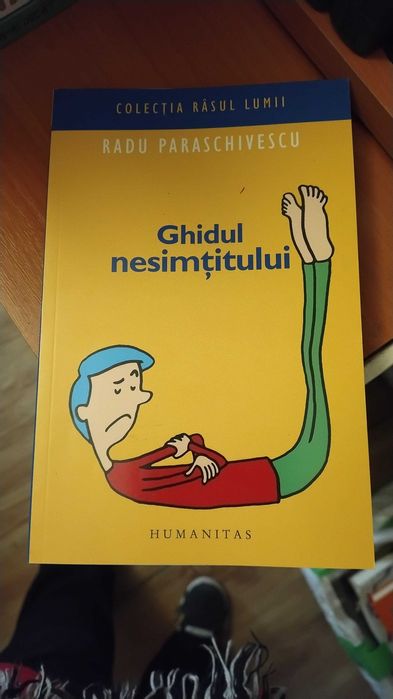 Vând cărți la 10 lei