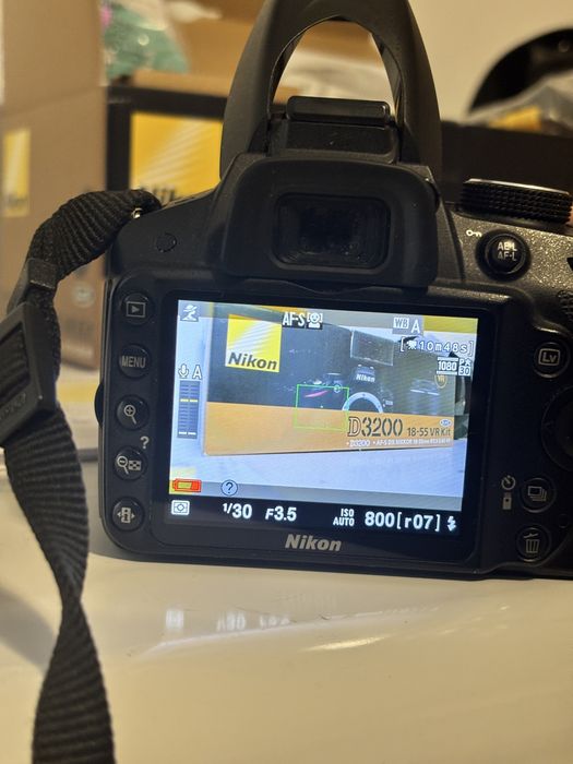 Nikon D3200 – 24MP + obiectiv VR | Poze super clare | Ideal început